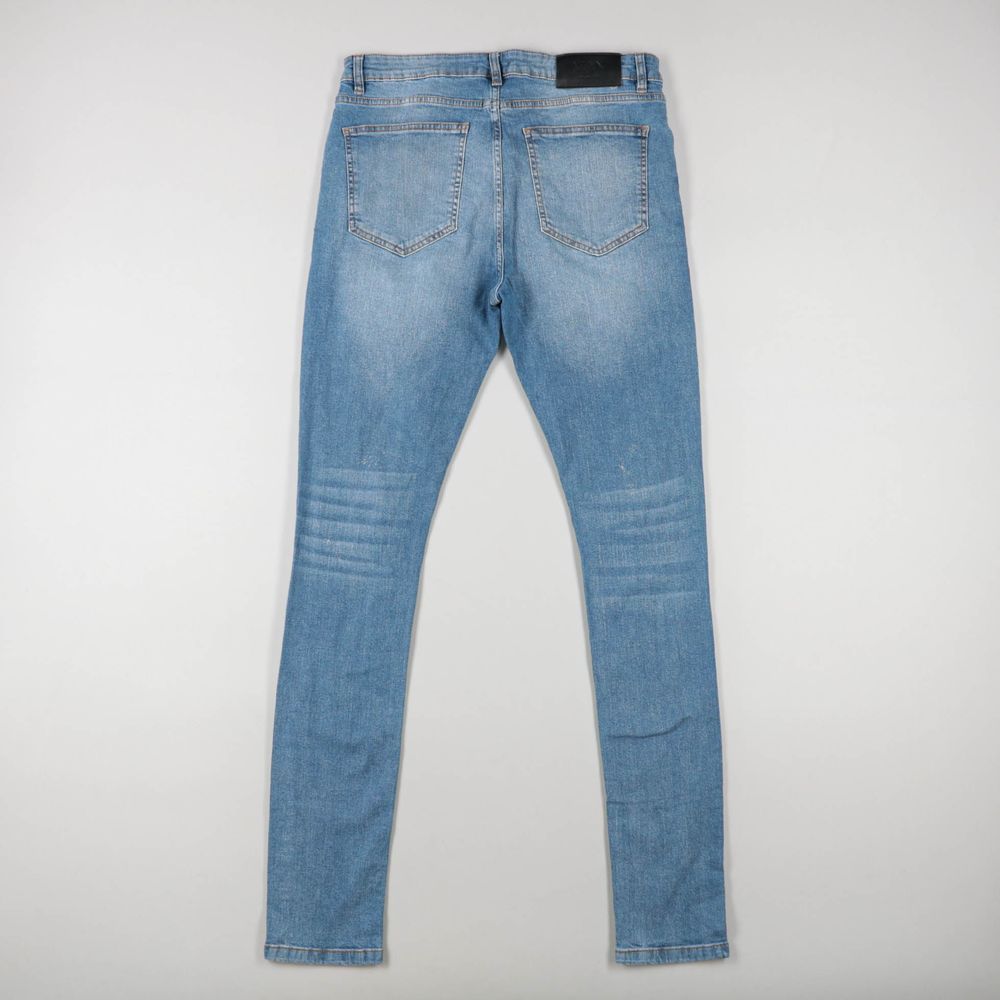 джинсы не указано